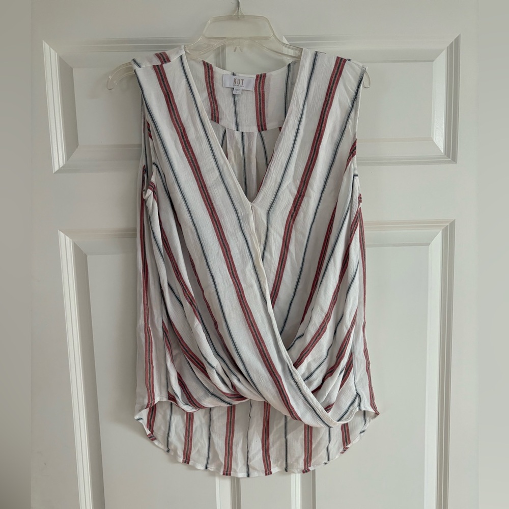 Kut from the Kloth Sleeveless Blouse - Red and White Stripes